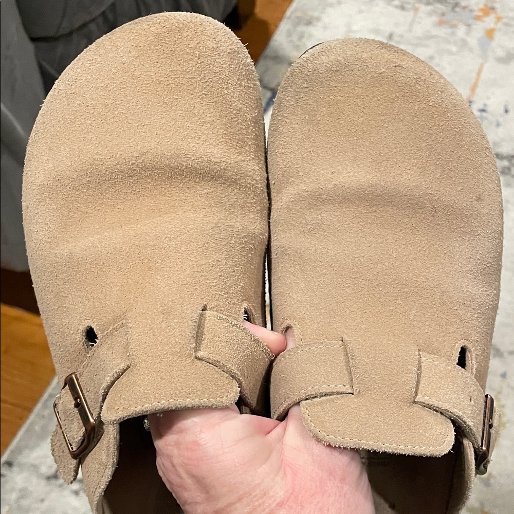 Mules in Tan Suede - Picture 5 of 6